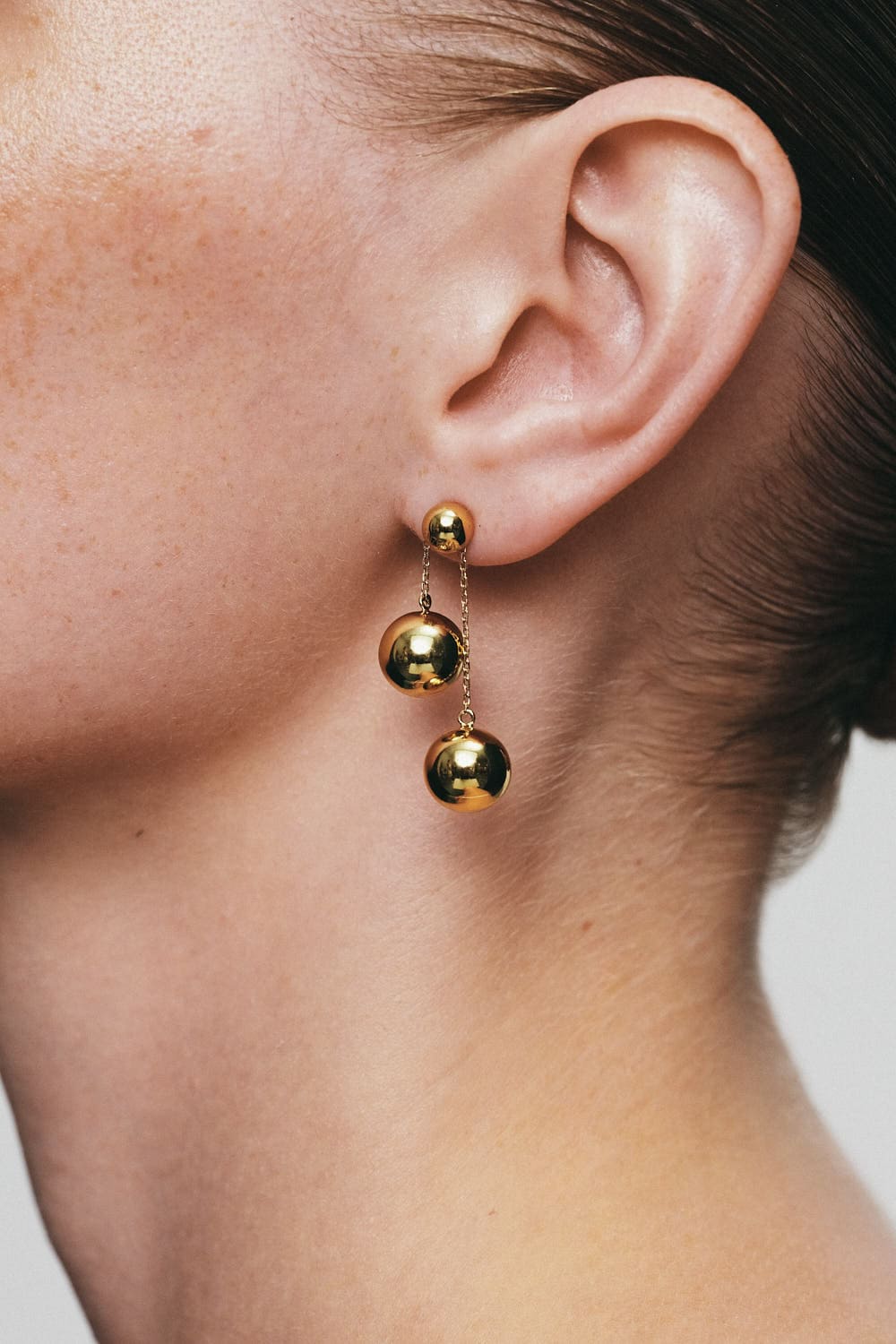 Earrings Orbs Transformer Earrings, yellow gold with timeless design by Guzema