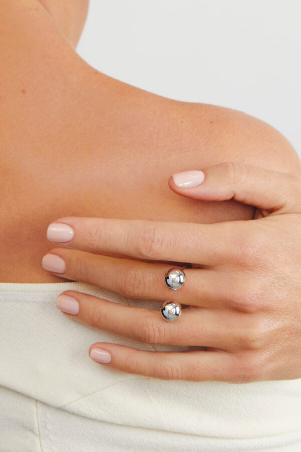 Rings Bold Duo Orb Ring, white gold with modern design available now