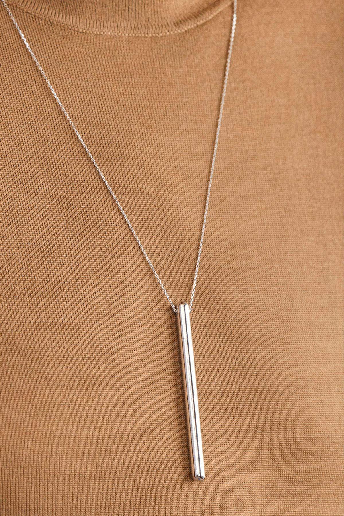 Custom Necklaces Bold Capsule Necklace, white gold for a luxurious style