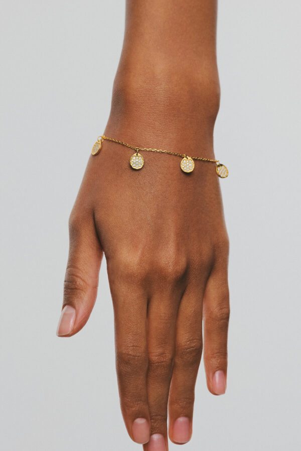 Bracelets Flats Quintet Bracelet, diamonds, yellow gold for everyday elegance