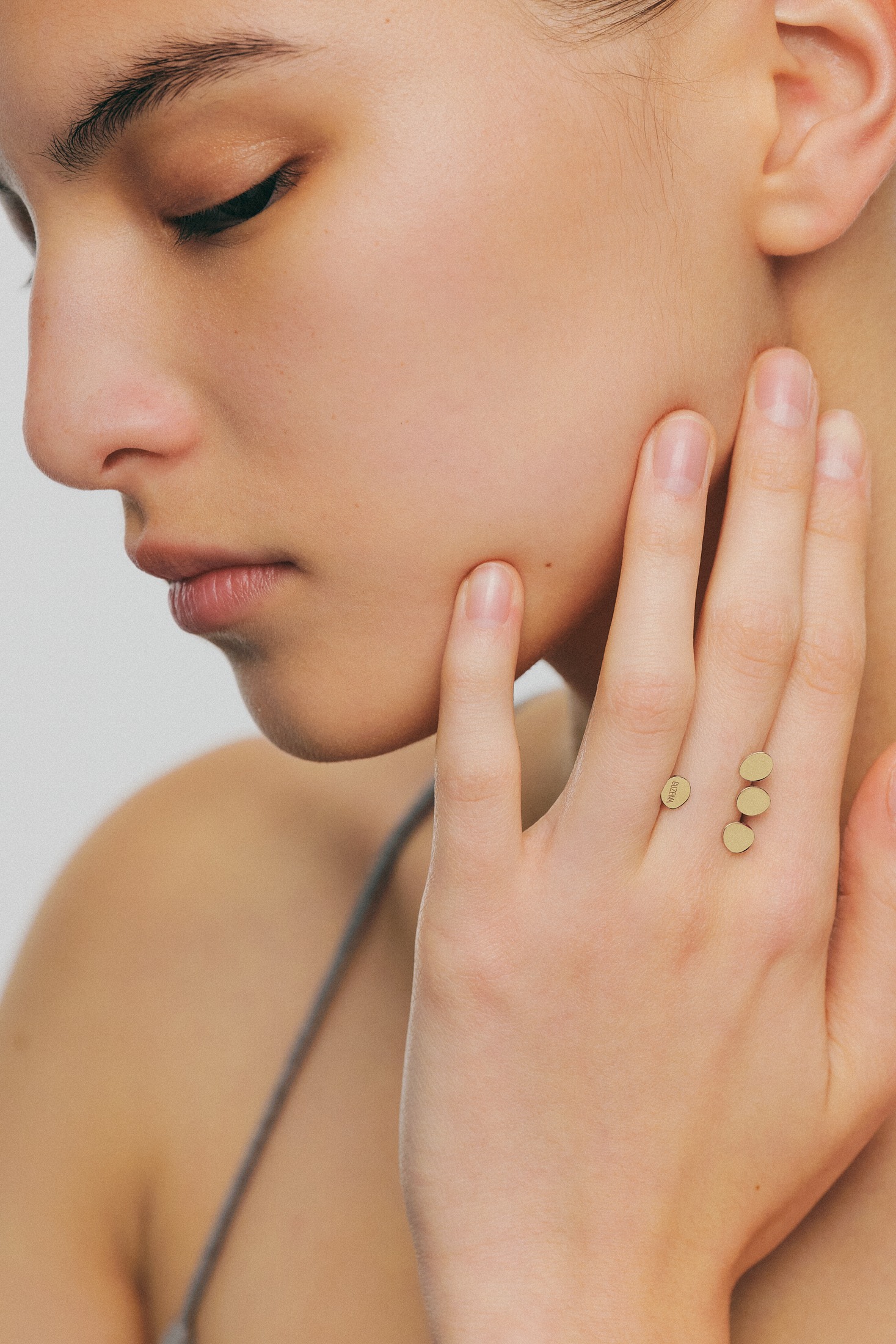 Rings Petal Flat Ring, yellow gold with modern design available now