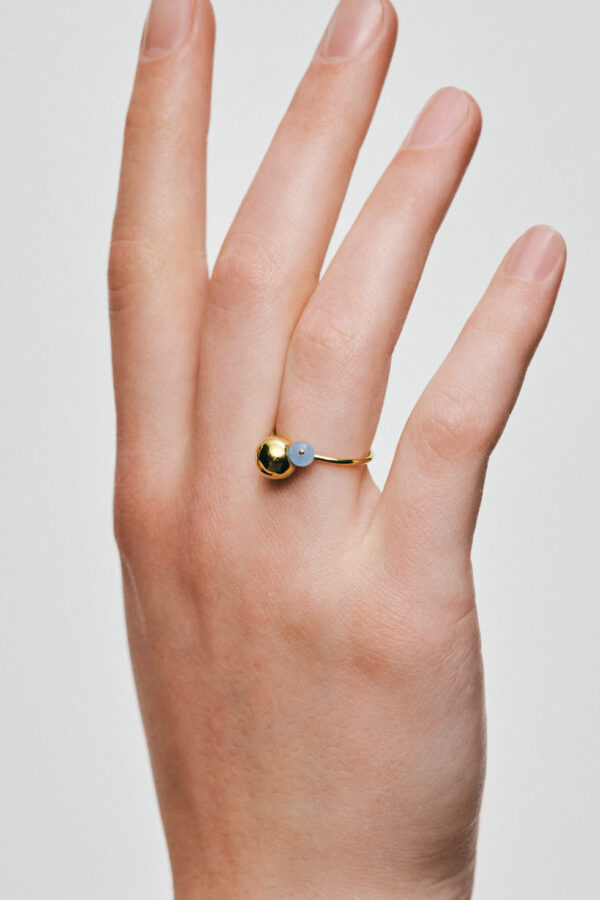 Rings Celestial Blue Ring, yellow gold with luxury craftsmanship from Guzema
