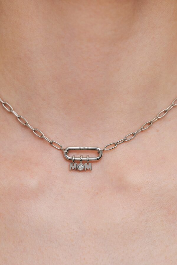 Custom Necklaces MOM Necklace, diamond, white gold for a luxurious style