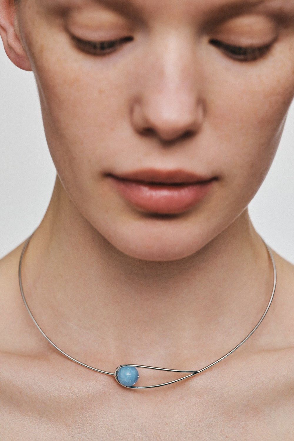 Chokers Celestial Blue Necklace, white gold with a unique touch from Guzema