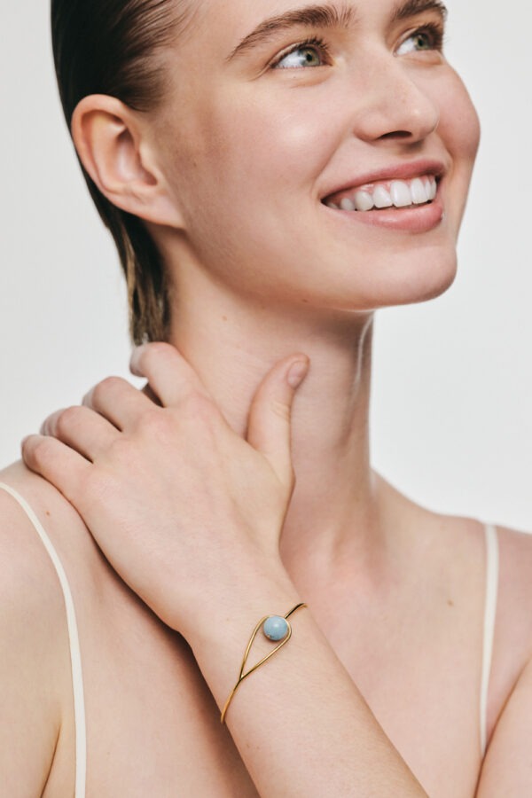 Bracelets Celestial Blue Bracelet, yellow gold with high-end craftsmanship from Guzema