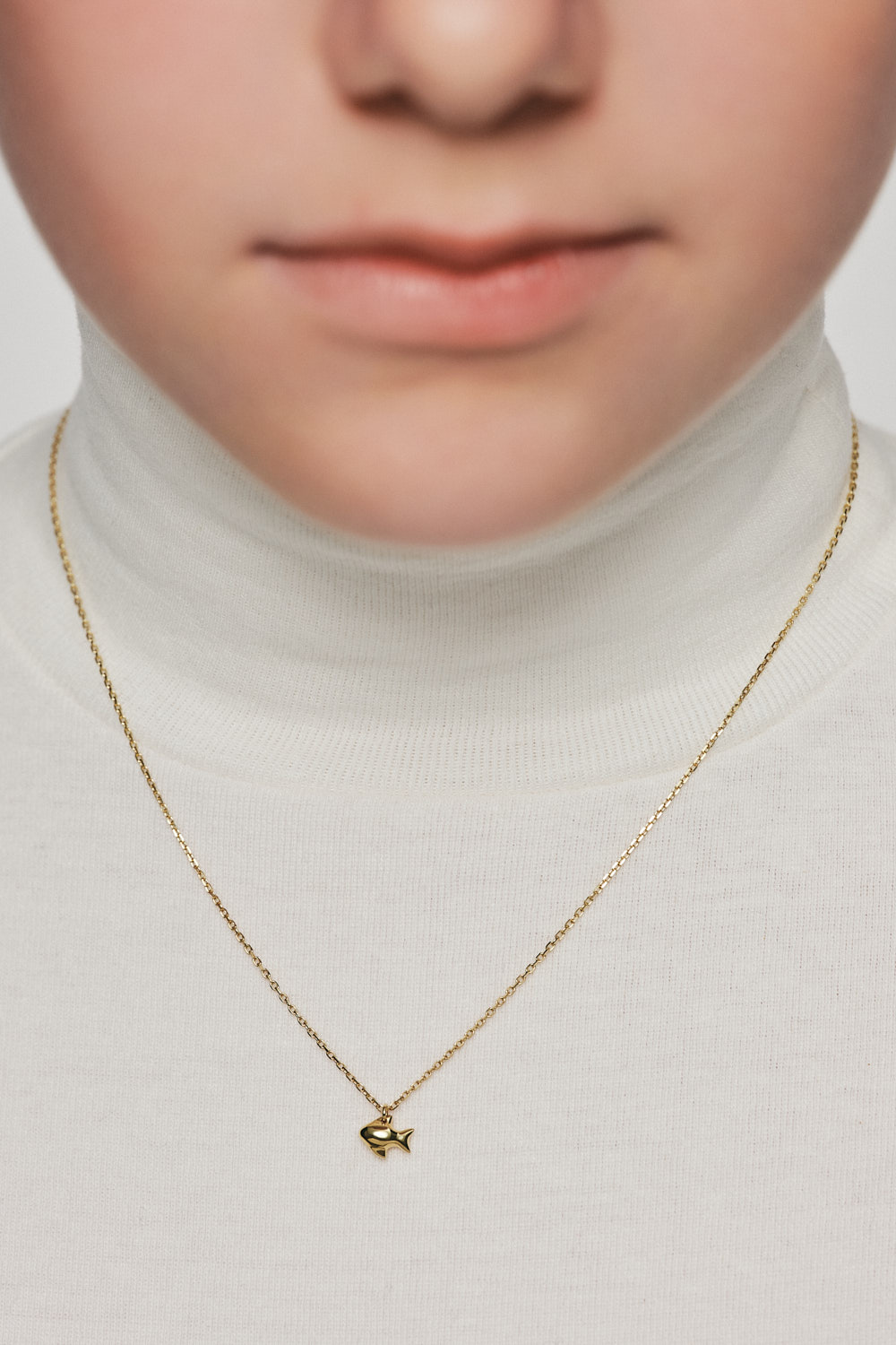 Exclusive Necklaces Fish Pendant, yellow gold from Guzema