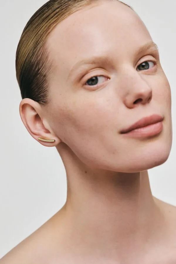 Earrings Bold Arc Earrings, diamonds, yellow gold for stylish and elegant looks