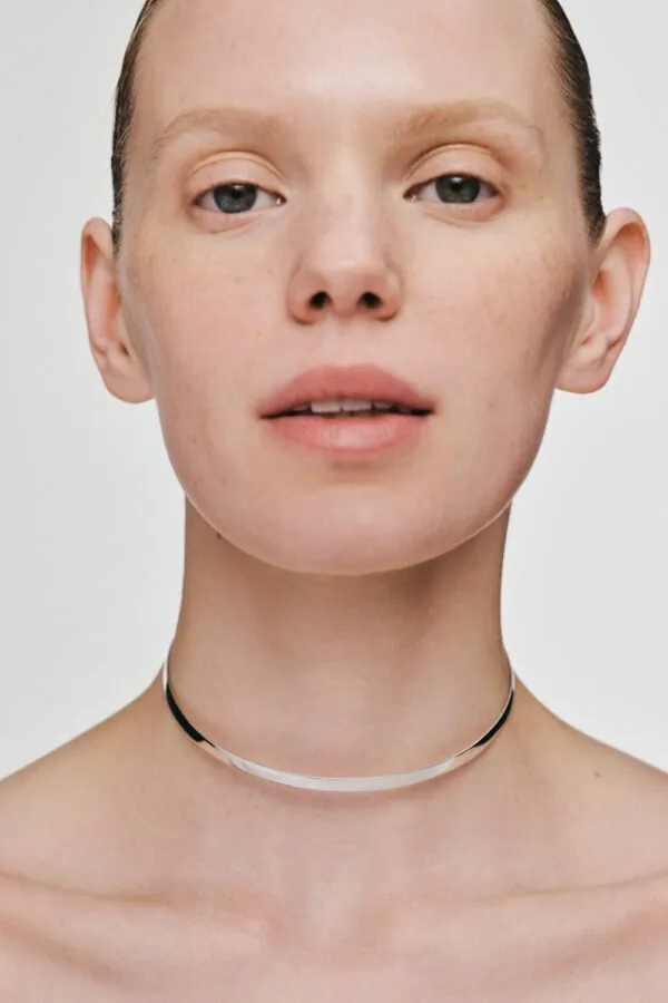 Chokers Solid Wide Choker, white gold with a unique touch from Guzema