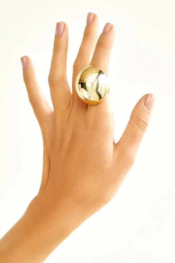 Rings Bold Orb Ring, yellow gold with luxury craftsmanship from Guzema