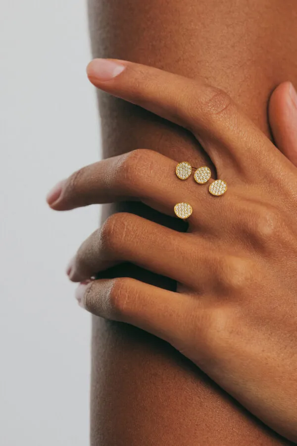 Rings Petal Flat Ring, diamonds, yellow gold with luxury craftsmanship from Guzema
