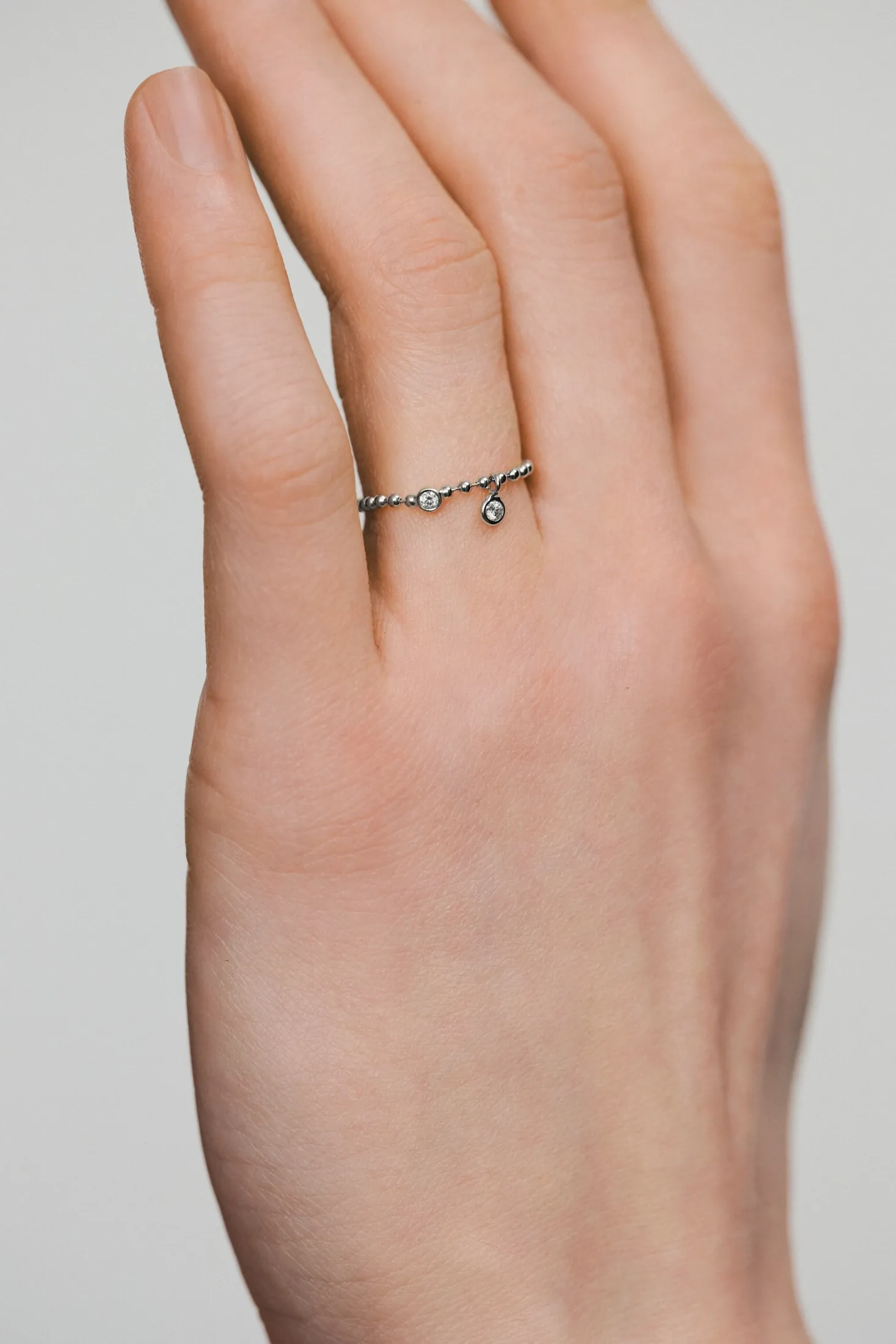 Rings Duo Diamonds Eternal Ring, white gold with luxury craftsmanship from Guzema