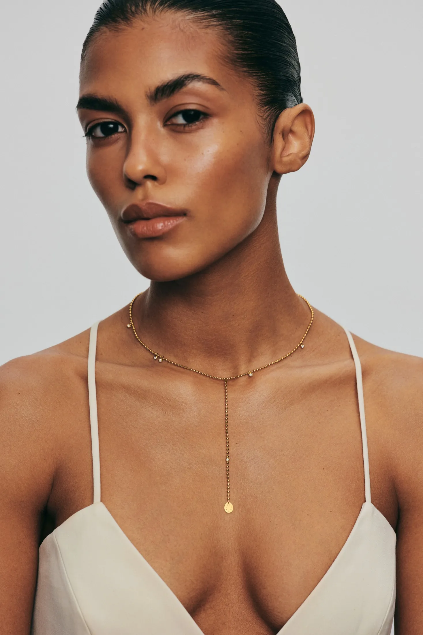 Necklaces Solo Flat Eternal Necklace, diamonds, yellow gold with fast delivery from Guzema