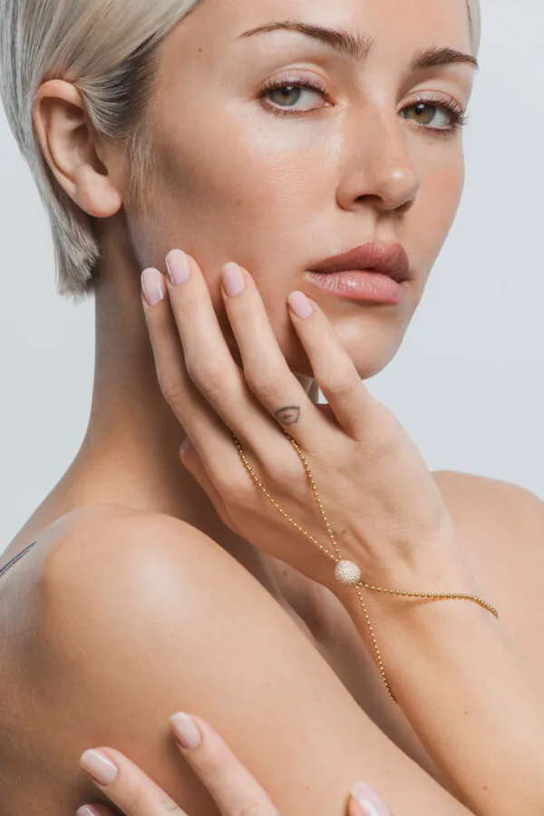 Bracelets Orb Chain Bracelet, diamonds, yellow gold for everyday elegance