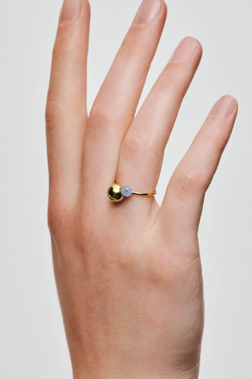 Rings Celestial Blue Ring, yellow gold with luxury craftsmanship from Guzema